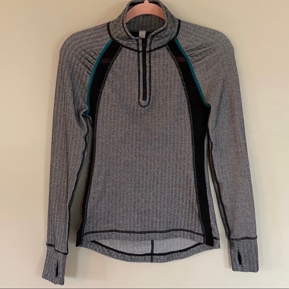 American Eagle Performance Athletic Leggings - Small, & matching quarter zip top - Picture 9 of 16